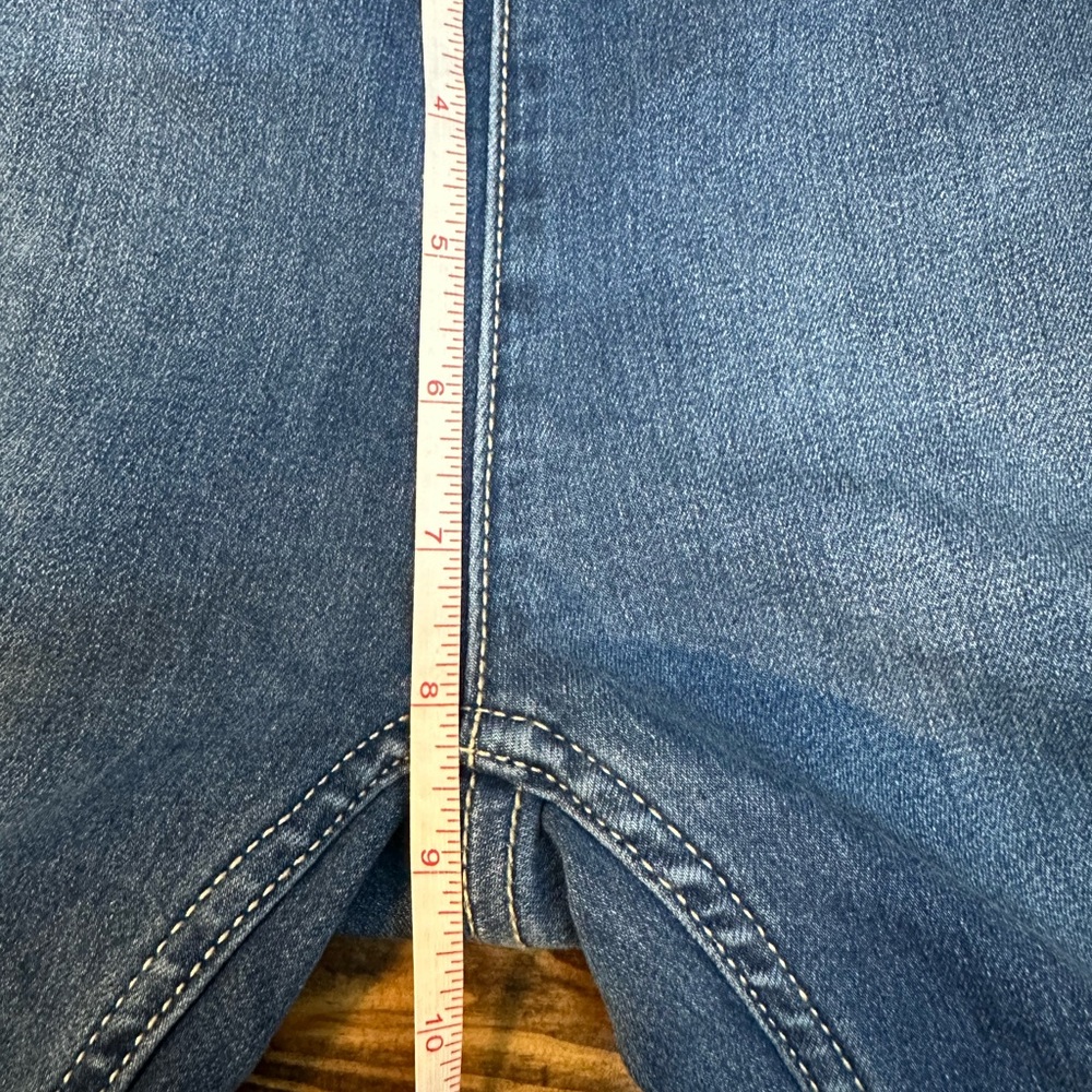 We The Free Penny Pull-On Flare Jeans Size 27 - Picture 10 of 13